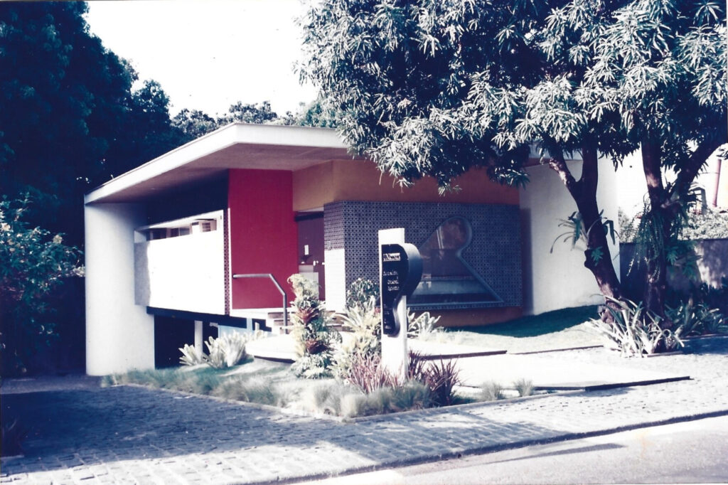 b600bf8f-23d7-4b7f-8a45-ec86e11c87e9