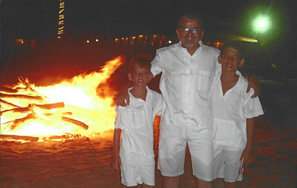 90f60623-f32b-40ab-873d-bc7f1c11ed7e